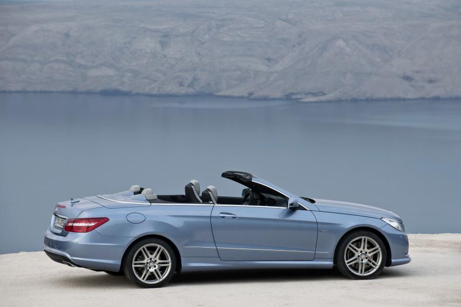  Mercedes-Benz E-Class Cabriolet 2011 года  (фото 71 из 108)
